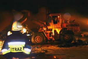 Podwójny pożar na składowisku