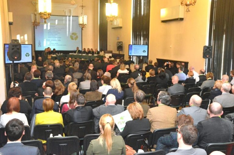W gospodarce rynkowej trzeba się odnaleźć - wywiad z Januszem Ostapiukiem