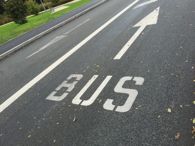 Samorządy chcą ekologicznego transportu