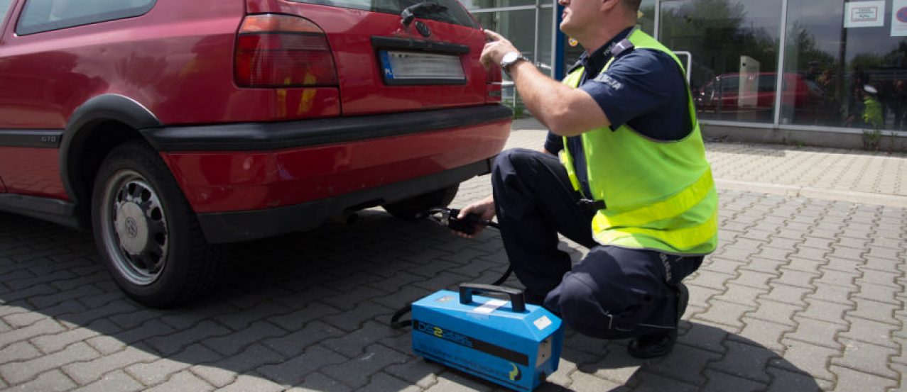 Badanie jakości spalin w samochodzie Kraków policja