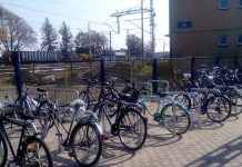 Pociąg do rowerów – PKP zamontuje 300 stojaków