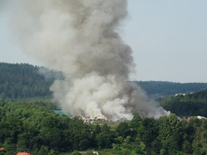 Kolejny pożar składowiska odpadów niebezpiecznych w Wałbrzychu [WIDEO]