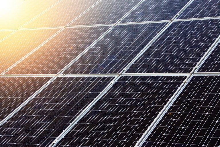 Stacja uzdatniania wody w Dębicy zasilana energią słoneczną