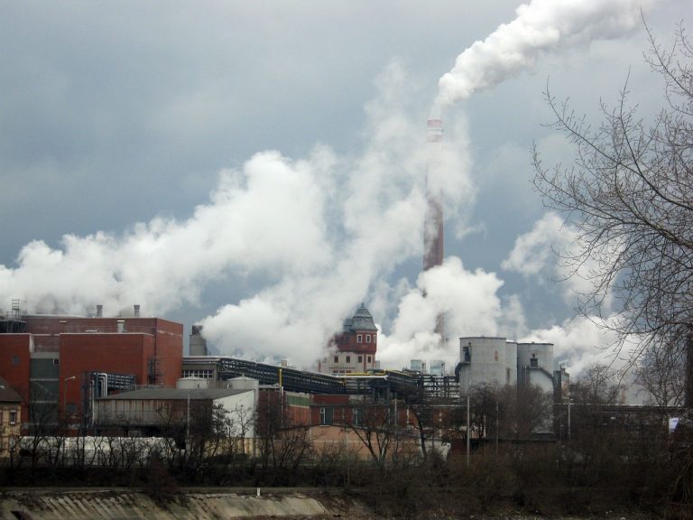 Samorządy powalczą o lepsze powietrze? Sejm zagłosuje nad ustawą antysmogową
