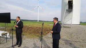 Farma wiatrowa w Karwicach już działa
