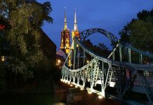 Wrocław nocą