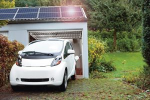 RWE optymalizuje ładowanie samochodów elektrycznych energią słoneczną