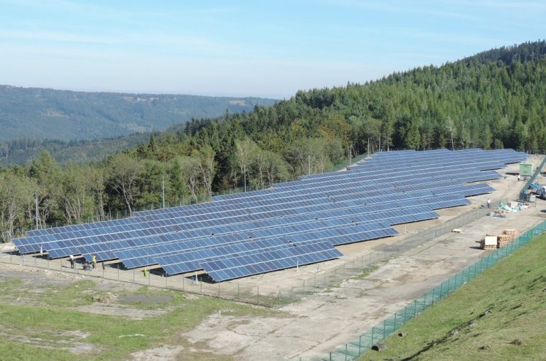 PGE uruchomiło najwyżej położoną elektrownię PV w Polsce