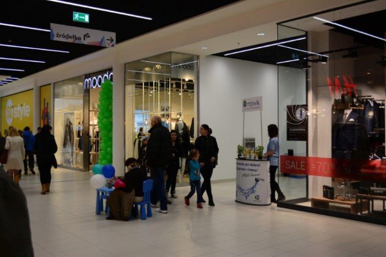 Jaworzno: darmowa woda w galerii handlowej dzięki MPWiK
