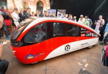 Solarny bolid łódzkich studentów szósty w prestiżowych zawodach w Australii