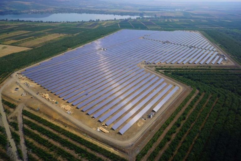 Węgry: elektrownia fotowoltaiczna o mocy 16 MW już działa