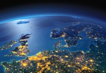 Polscy naukowcy tworzą mapy zanieczyszczeń nieba Europa