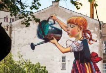 Mural Dziewczynka z konewką w Białymstoku
