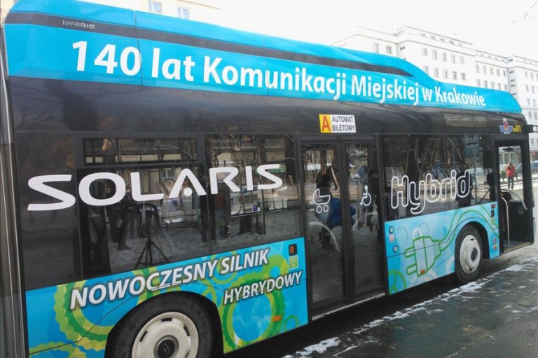 Będzie 12 hybrydowych Solarisów dla Krakowa