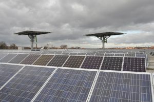 Od wafla krzemowego do ogniwa fotowoltaicznego, czyli jak powstają moduły PV