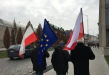 Zaprotestują na ulicach Warszawy przeciwko in-house w odpadach! Marsz, protest, KOD
