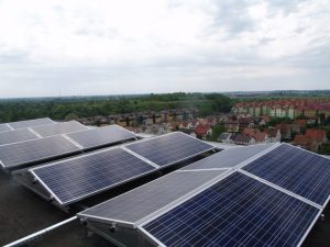 Elektrownia słoneczna na dachu wrocławskiego wieżowca