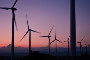 Raport: rekordowe inwestycje w odnawialne źródła energii