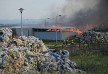 Pożar w sortowni odpadów w Przemyślu