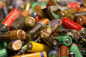 Polska nie uzyskała wymaganych poziomów zbiórki zużytych baterii za 2015 r.