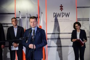 Rząd rozpoczął prace nad elektronicznym dowodem tożsamości. Na początku tylko dla MON