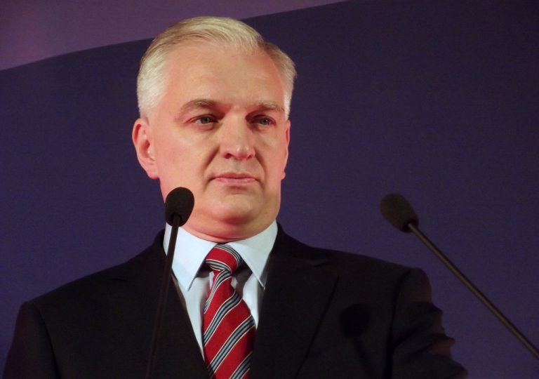 Gowin: autobusy elektryczne zaczną kursować regularnie w polskich miastach [WIDEO]