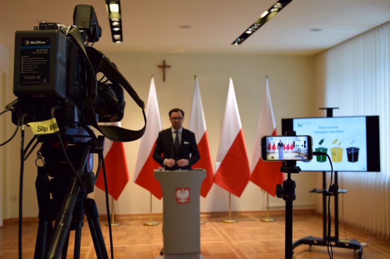Ministerstwo Środowiska promuje recykling i selektywną zbiórkę odpadów