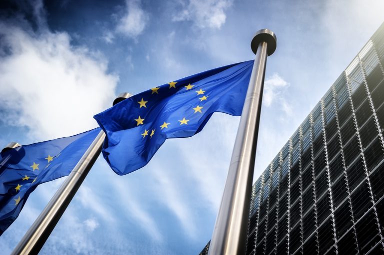 Parlament Europejski będzie monitorował krajowe plany odbudowy