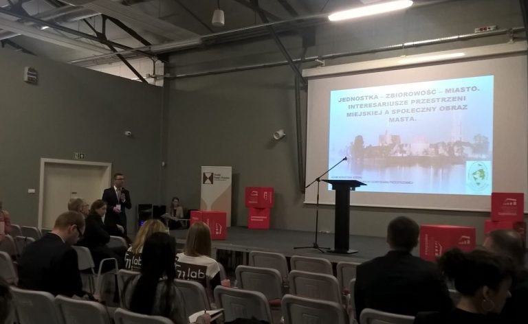 Trwa debata na temat wizerunku Wrocławia