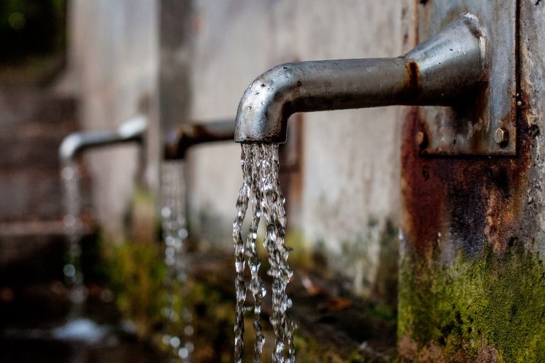 Ceny wody wzrosną najwcześniej za dwa lata? Jest projekt nowego Prawa wodnego