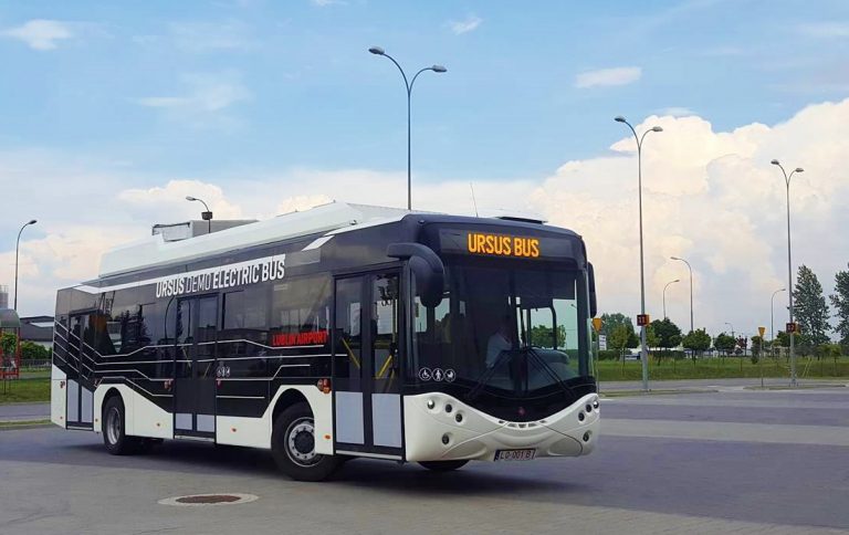 Szczecinek zainwestował w autobusy elektryczne i wypożyczalnię rowerów