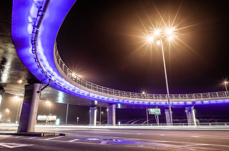 Miasta stawiają  na efektywne oświetlenie