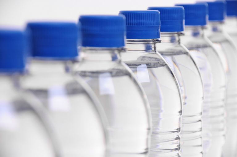 Słowacja od przyszłego roku wprowadzi kaucje za plastikowe butelki