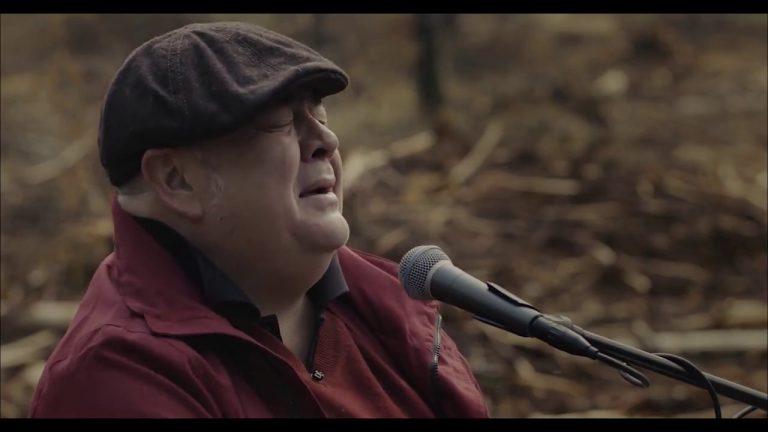 Stanisław Soyka nagrał teledysk w Puszczy Białowieskiej [WIDEO]