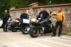 Wodociągowcy na motocyklach objechali Podlasie