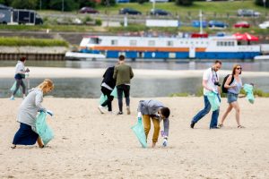 Czyste plaże, czyste Tatry. Czysta Polska?