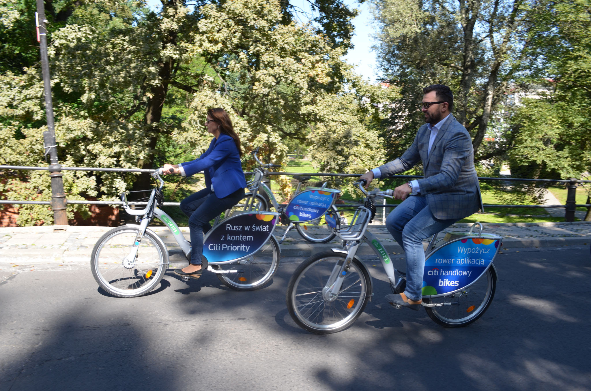 Elektryczne Veturilo. Warszawa rozbudowała system rowerów miejskich