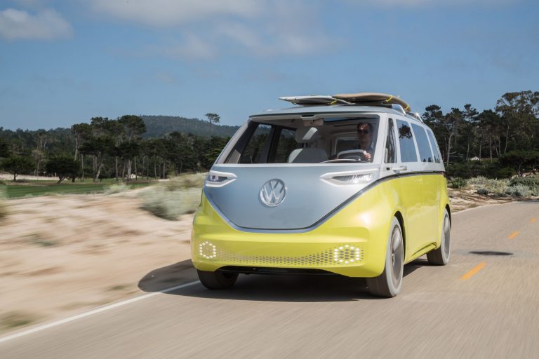 Klasyczny Volkswagen teraz również w wersji elektrycznej. Zobacz, jak wygląda przyszłość wg niemieckiego producenta