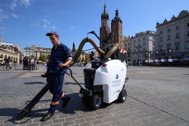 odkurzacz miejski MPO Kraków 4