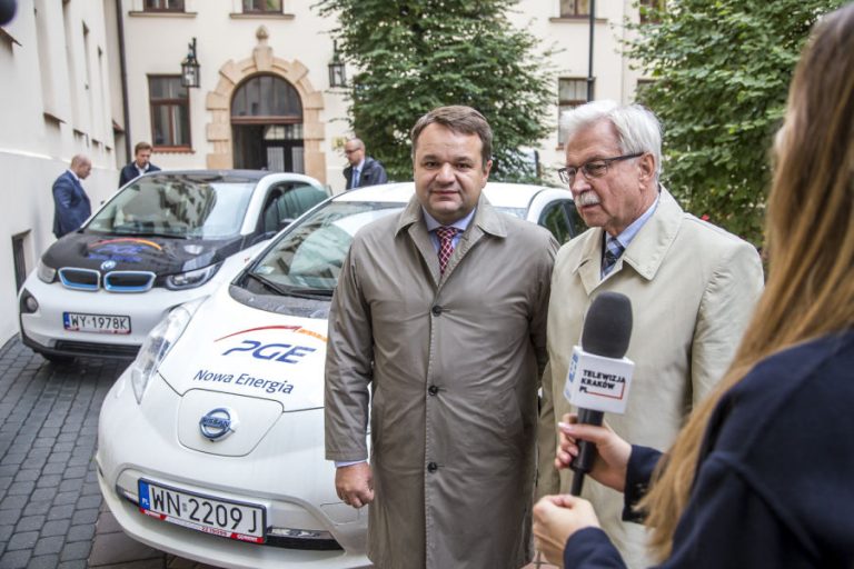 Kraków car-sharing samochód elektryczny 8