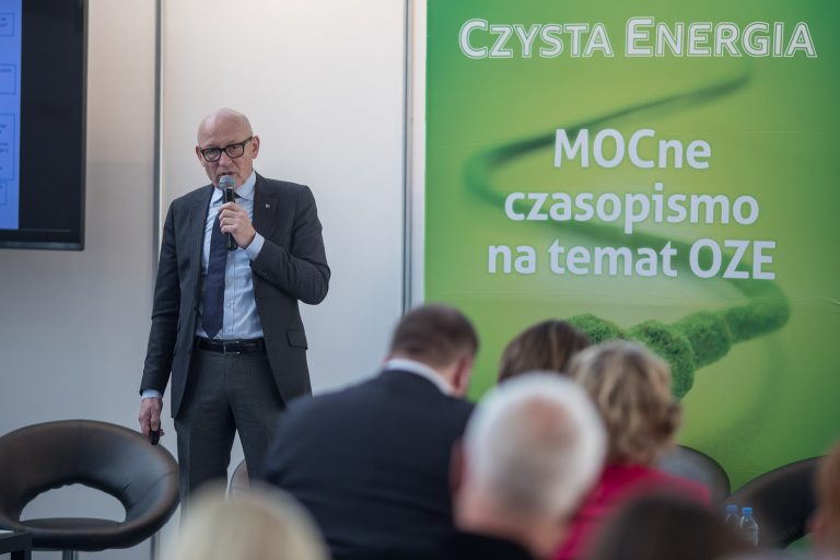 Trwa walka ze smogiem. Z zanieczyszczeniami powietrza walczą samorządy