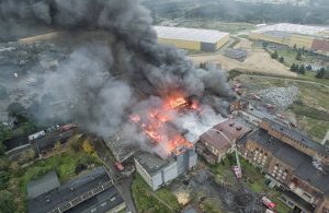 Pożar składowiska odpadów w Małopolsce. Z ogniem walczyło ponad 200 strażaków