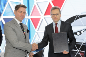 Ursus i Grupa Azoty będą współpracowały w zakresie elektromobilności