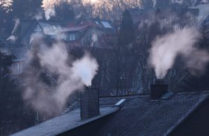 Smog obniża inteligencję. Nowe ustalenia ws. zanieczyszczeń powietrza