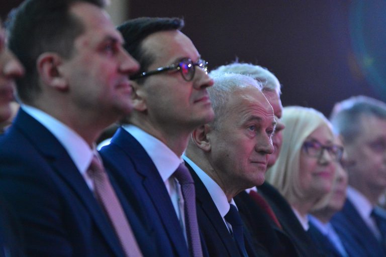 URE nie zatwierdził podwyżek cen energii. Spółki energetyczne muszą złożyć wyjaśnienia