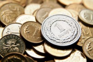 Nowe uprawnienia dla samorządów. Elastyczne budżety, zdalne sesje rad