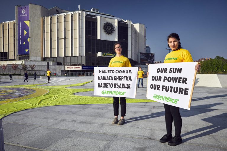 Greenpeace wzywa Unię Europejską do wsparcia OZE