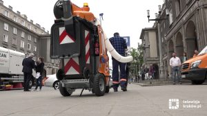 Krakowskie eko-odkurzacze ruszyły w miasto [WIDEO]