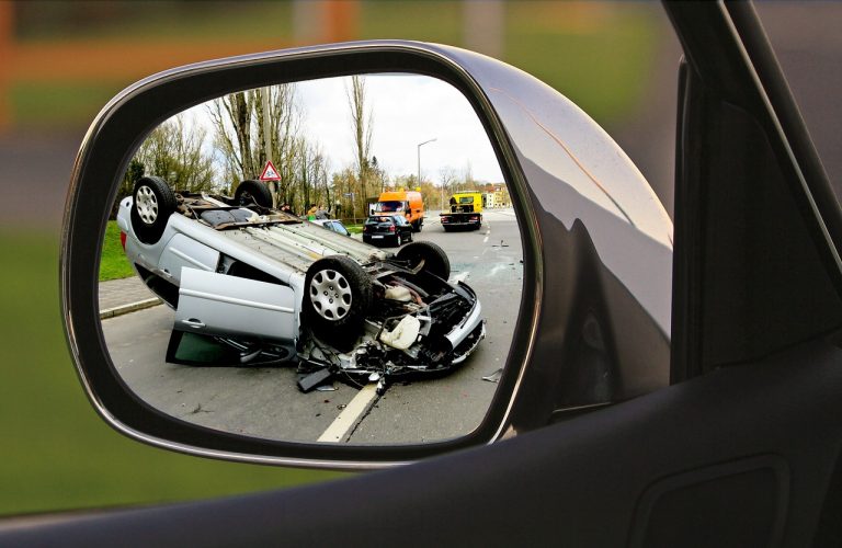 Tragiczna Wielkanoc na polskich drogach. 238 wypadków, 23 ofiary śmiertelne