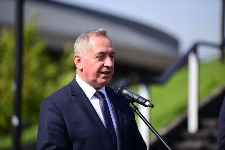Henryk Kowalczyk: chcemy systemu kaucyjnego dla opakowań